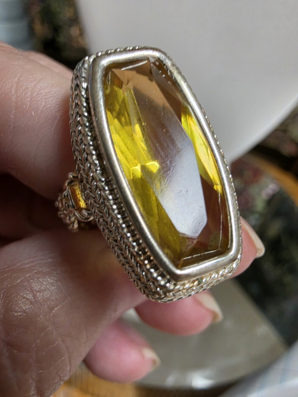 Vintage Canary Yellow Faceted Crystal Cocktail Ring